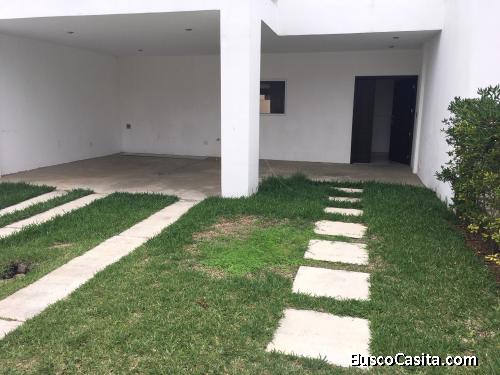 Casa en renta km. 16.5 Carretera a El salvador