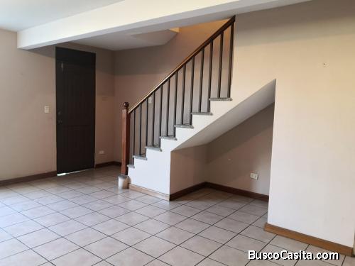 Venta de Casa en Condominio San Agustin Condado el Naranjo