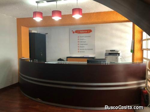 Alquiler Casa Zona 10, ideal para oficinas, bodegas, escuelas
