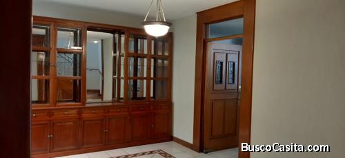 Town House en Venta en Zona 15 Vista Hermosa 2