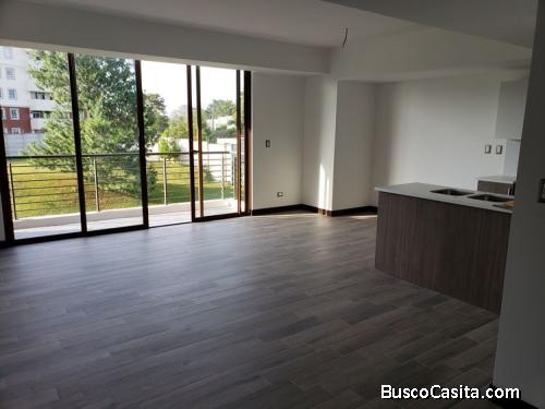 Alquiler Apartamento amplio de dos pisos, Zona 16 NUEVO