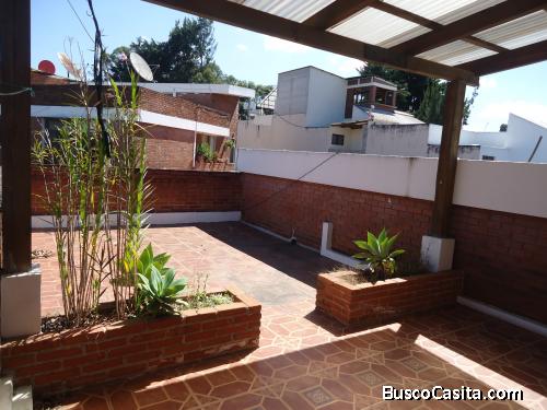 Alquiler Apartamento Zona 15, amueblado, 3 habitaciones, 