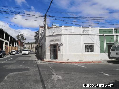 RENTO CASA ZONA 13 A UNA CUADRA ATANASIO TZUL