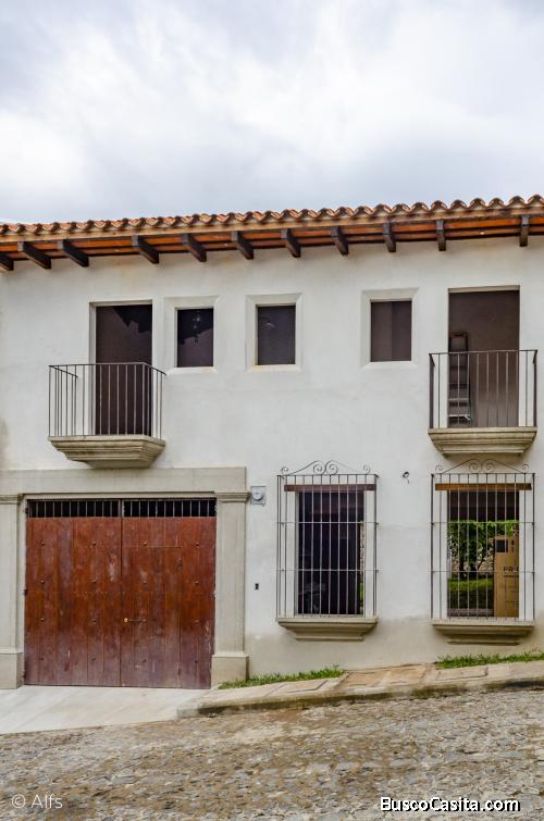 Hermosa casa en venta ubicada en Antigua Guatemala
