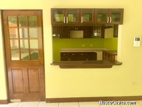 Casa en Venta Zona 17