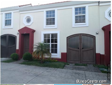 VENDO CASA CONDADO EL NARANJO SAN AGUSTIN ZONA 4 DE MIXCO