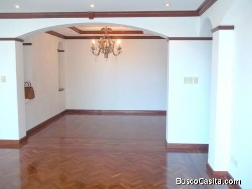 Apartamento de 2 habitaciones en renta zona 14