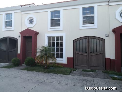 VENDO CASA EN EL NARANJO SAN AGUSTIN TIPO SOLANA ZONA 4 DE MIXCO