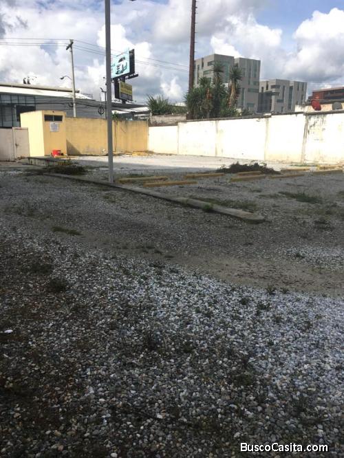 Terreno en Renta Zona 10