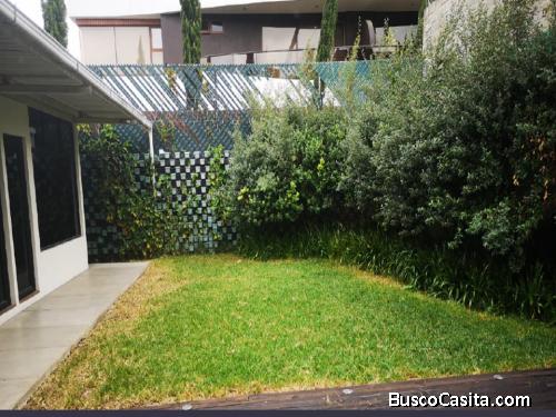 Casa en venta en zona 14 Avenida Las Americas