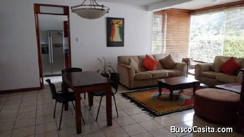 ALQUILO ZONA 16 APARTAMENTO 3 DORMITORIOS Y ÁREA DE SERVICIO VISTA ESPECTACULAR
