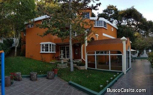 Residencia en venta en Las Hojarascas Mixco Guatemala