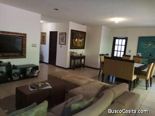 Venta Casa àrea Kanajuyù, zona 16