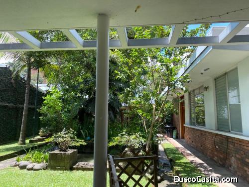 Casa en Renta Ideal para Oficinas  Zona 9 Fuera de Garita 