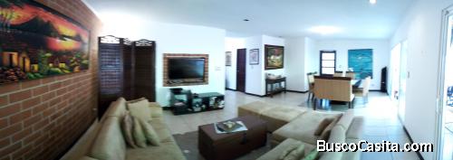 Venta Casa Excelente precio y Ubicaciòn en Zona 16 Kanajuyù