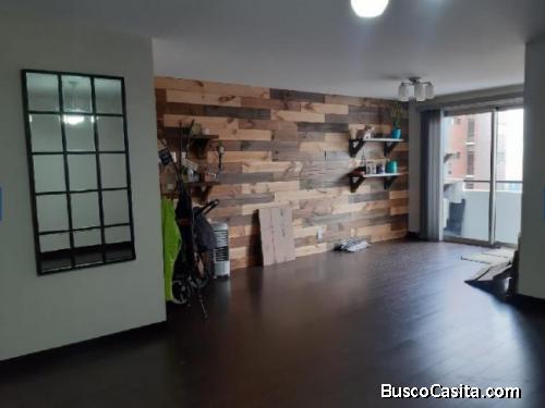 Apartamento con un estilo moderno en nivel alto en Edificio con preciosas áreas verdes