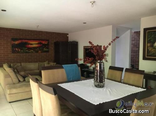 Casa en venta zona 16