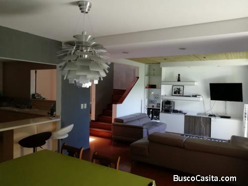 Residencia Santa Catarina Pinula/ KR