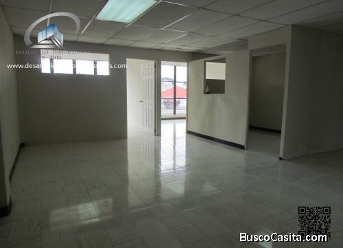 ALQUILER DE OFICINAS SOBRE LA 6TA. AVENIDA ZONA 1