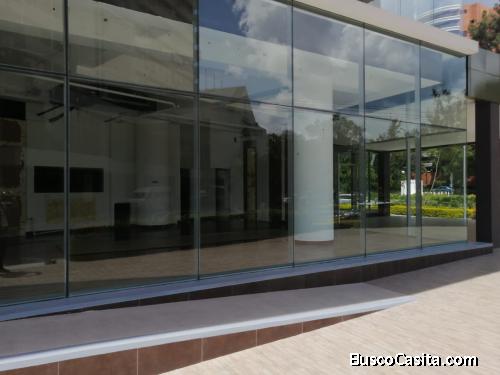 Renta Local Comercial zona 13 Avenida Las Américas