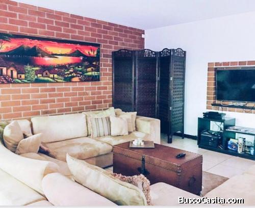 Venta Casa zona 16 cercano a principales colegios del àrea