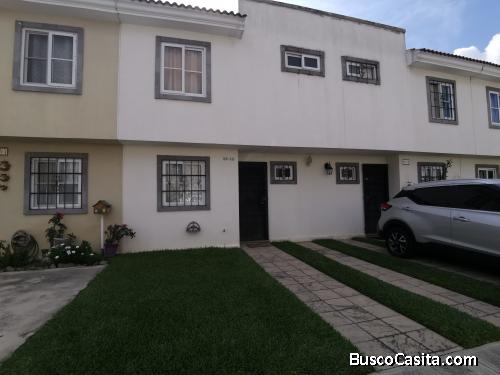 Casa en venta en Residenciales Alamedas de Santa Rita, Zona 10  Villa Nueva