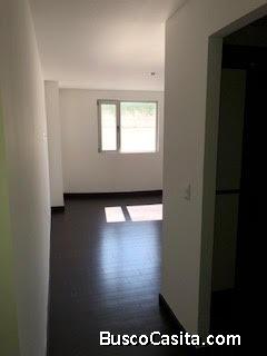 APARTAMENTO EN RENTA ZONA 14