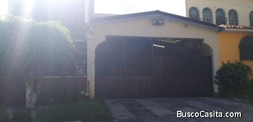 Casa en Atlantida zona 18, Fuera de Garita 
