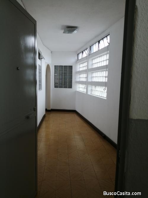 OFICINA EN RENTA EN ZONA 4 / MUNDO INMOBILIARIO
