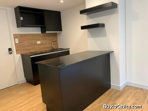 APARTAMENTO EN RENTA EN ZONA 4 CERCA DE CUATRO GRADOS NORTE