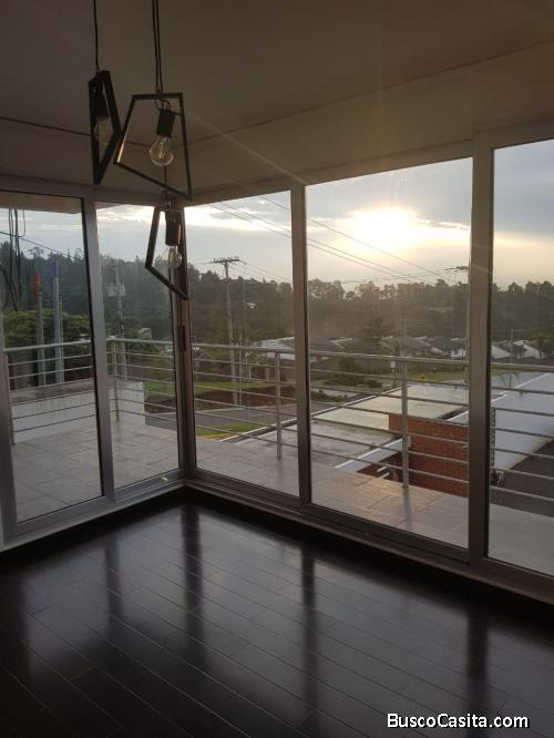Atractivo Apartamento en zona 16