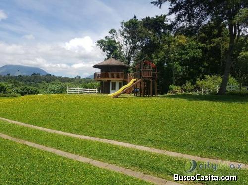 Venta De Terreno En el recreo 