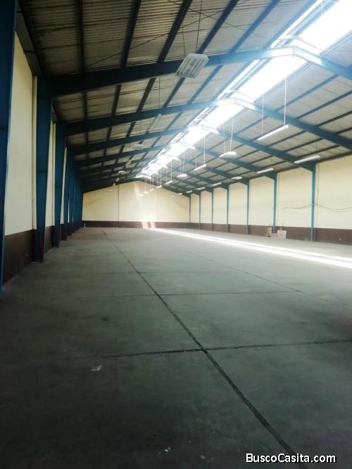 BODEGA EN RENTA DE 1,500 M2 EN VILLA NUEVA
