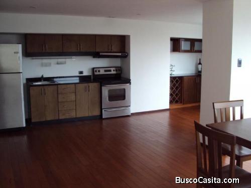 Se vende apartamento en Avenida, Las Américas, Zona 13, Guatemala.