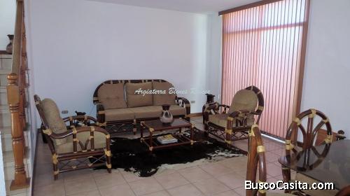 Casa nueva de 2 pisos en Villas del Choacorral, Km 26 a San Lucas