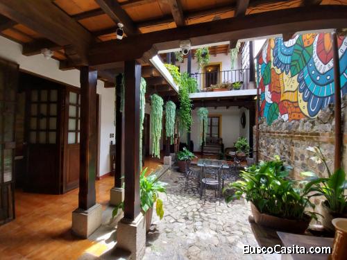 Alquilo hotel ubicado a 2 cuadras de Iglesia la Merced 