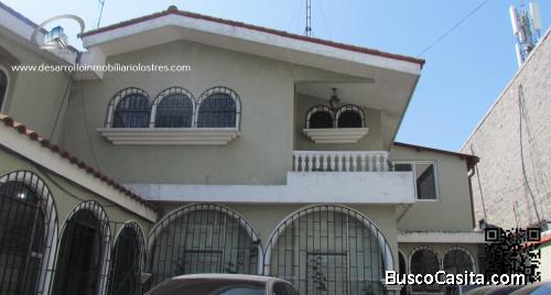 AMPLIA CASA EN RENTA PARA OFICINAS EN AVENIDA HINCAPIE