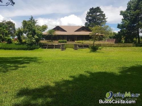Venta De Terreno En el recreo 
