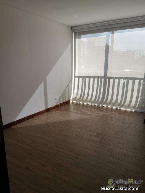 Apartamento En Venta, Zona 15.