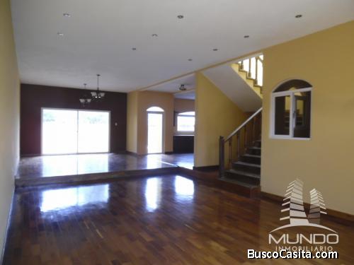 CASA EN VENTA EN MONTE CRISTO , SAN JOSE PINULA