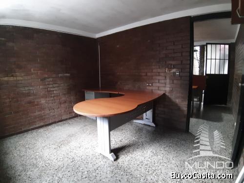 CASA EN VENTA EN ZONA 13 IDEAL PARA OFICINA