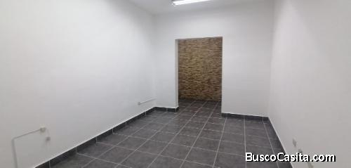 Inmobiliaria vintage alquila Oficina en zona 14 