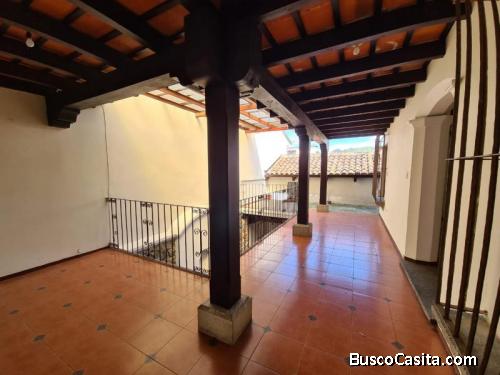 CityMax Antigua vende casa en Las Cupulas, Jocotenango 