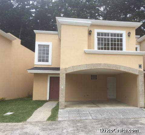 Casa en venta en Toscana Campestre Carretera al Salvador km 24.3