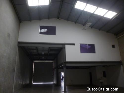 Ofibodega en renta en Petapa zona 12