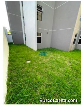 RENTO APARTAMENTO ZONA 4 DE MIXCO 