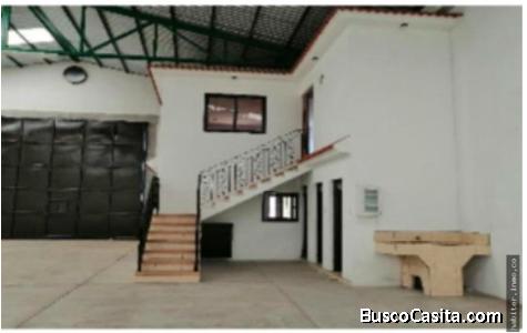 RENTO OFIBODEGA EL CAMPANERO SAN CRISTOBAL