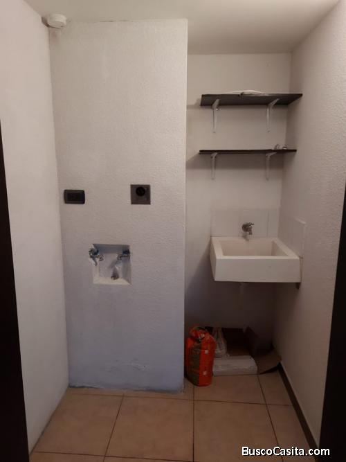 Venta Apartamento en Torre Mariscal zona 11, a una cuadra de Aguilar