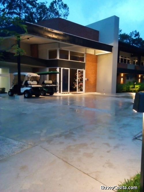 Renta De Cómodo Apartamento En Zona 2