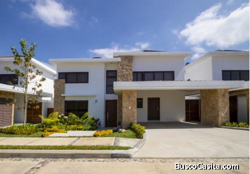 CASA EN VENTA TRES NIVELES,  ZONA 16 SAN ISIDRO